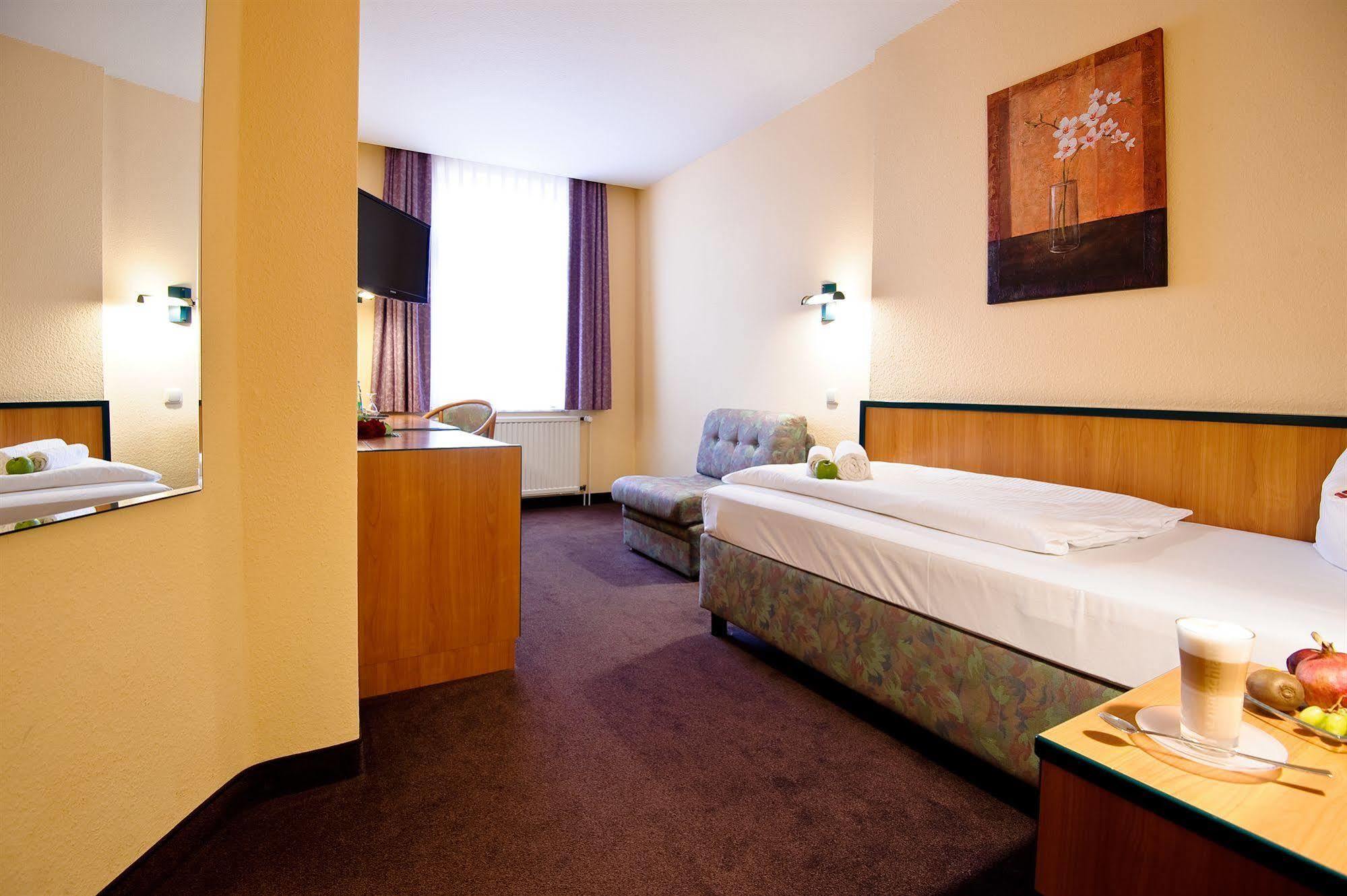 Hotel Am Alten Hafen Wismar Ngoại thất bức ảnh